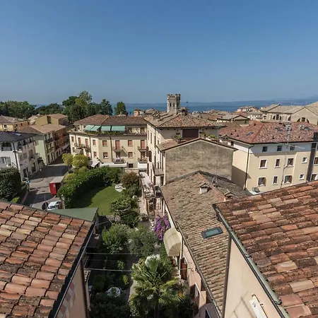 Borgo Deluxe Apartment