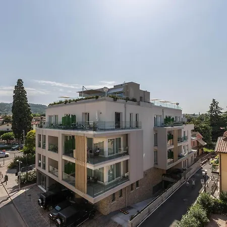 Borgo Deluxe